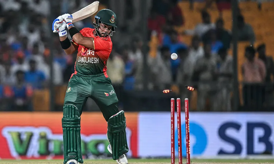 বাংলাদেশ-ভারত: ৩ উইকেট নেই বাংলাদেশের, বিপদে টাইগাররা