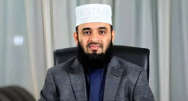 ছাত্র রাজনীতির নামে অরাজকতা নিয়ে যা বললেন আজহারী