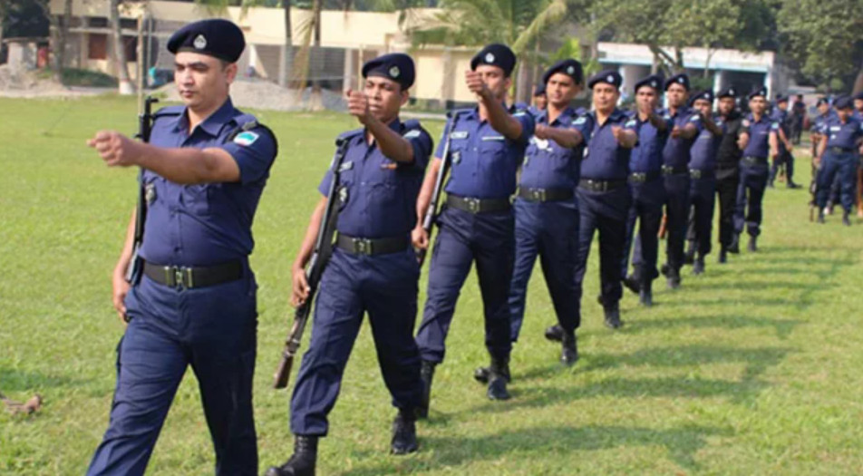 নিয়োগ বিজ্ঞপ্তি প্রকাশ করলো বাংলাদেশ পুলিশ