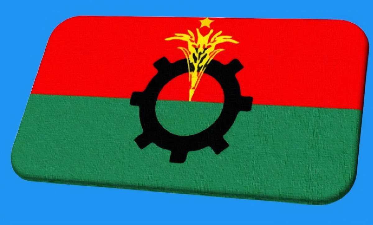 পাতি নেতাদের অপকর্মে বিপদে বিএনপি