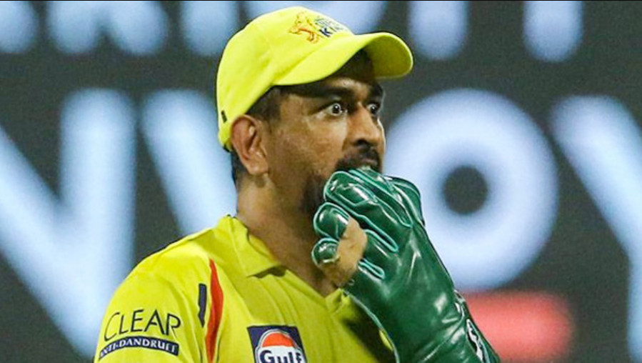 অধিনায়ক ধোনির সবচেয়ে বড় ভুল যেটা এখনো ভুলতে পারেননি তিনি
