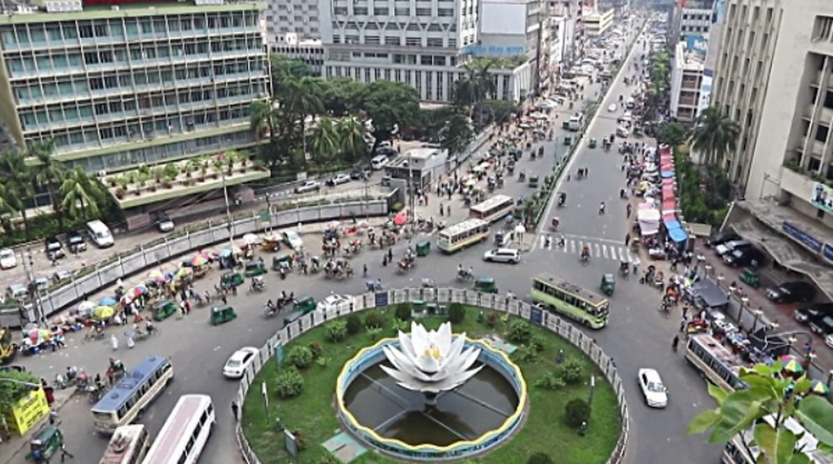 আজ ঢাকার অবস্থা খুব খারাপ