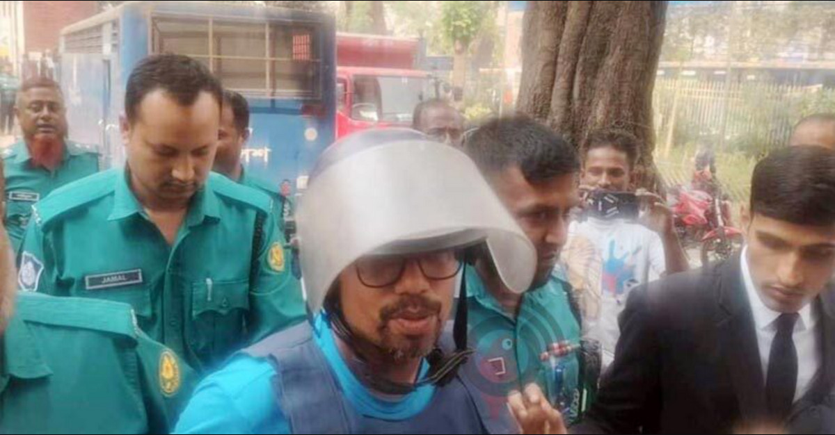 কাঠগড়ায় দাঁড়িয়ে সবাইকে যা বললেন পলক