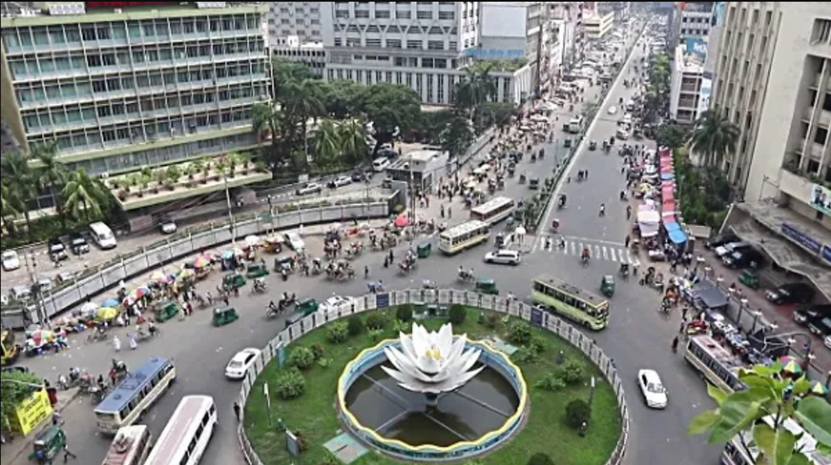 আজ ঢাকার অবস্থা অনেক খারাপ