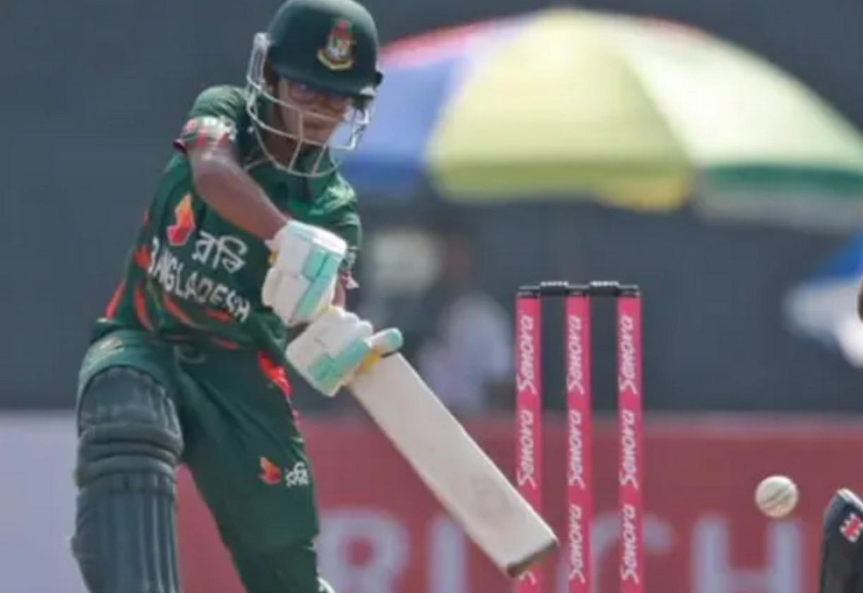 প্রথম উইকেট হারালো বাংলাদেশ,দেখেনিন স্কোর