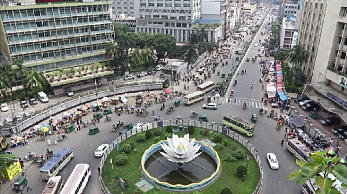 আজ রাজধানী ঢাকার অবস্থা খুব খারাপ