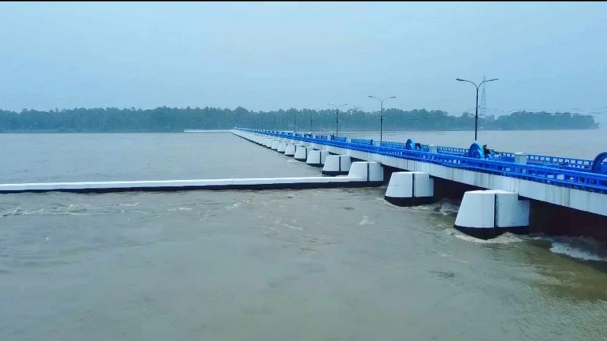 চরম দু:সংবাদ : হঠাৎ হু হু করে বাড়ছে তিস্তার পানি