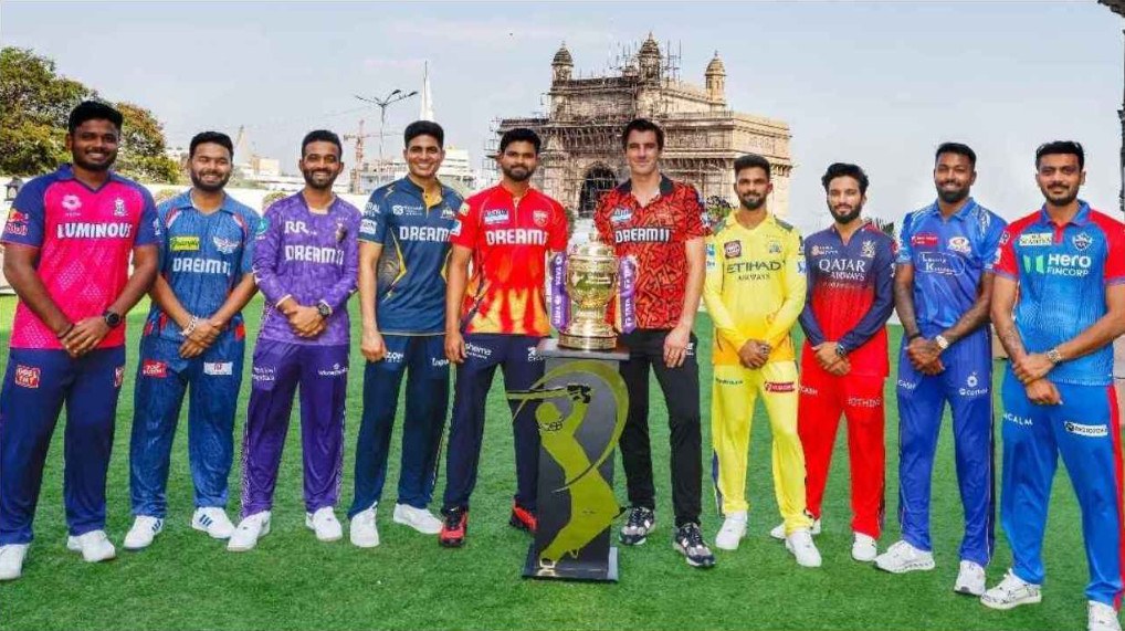 আইপিএল ২০২৫: প্লে-অফের দৌড়ে কে কোথায়, ছিটকে গেছে তিন দল