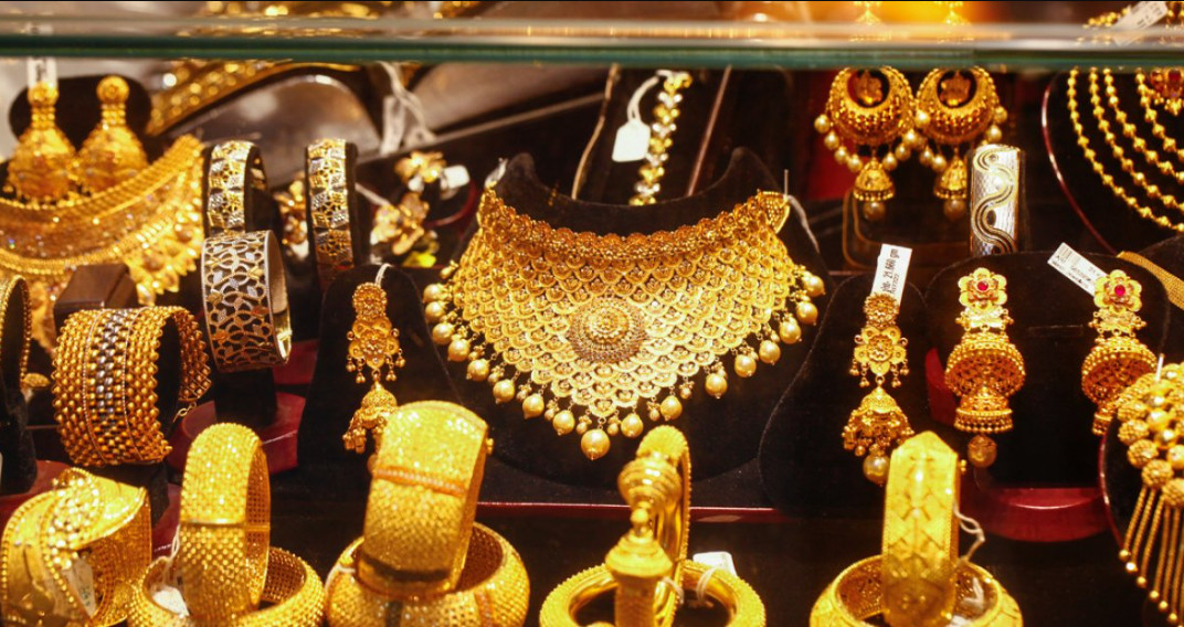 টানা দ্বিতীয়বার কমলো সোনার দাম