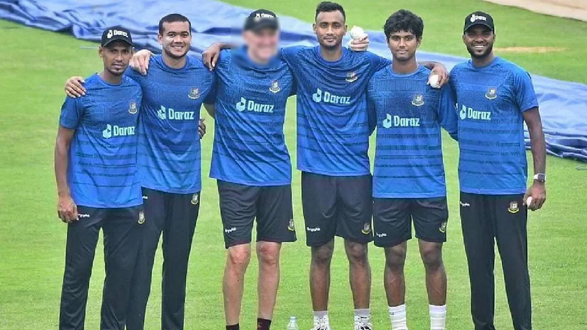 অবশেষে পর্দা উঠলো: বাংলাদেশ দলের নতুন বোলিং কোচের নাম ঘোষণা