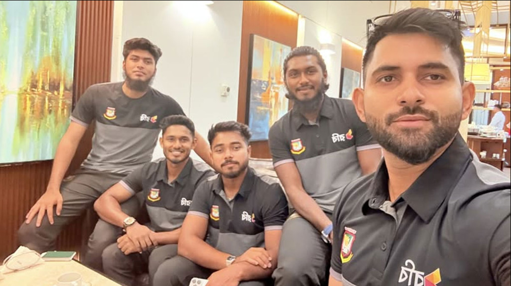 দেশ ছাড়ছে বাংলাদেশ ক্রিকেট দল