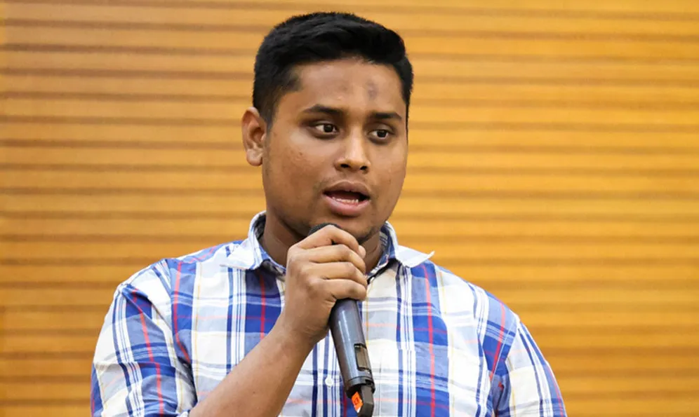 সেনাবাহিনীকে নিয়ে নতুন করে যা বললেন : হাসনাত