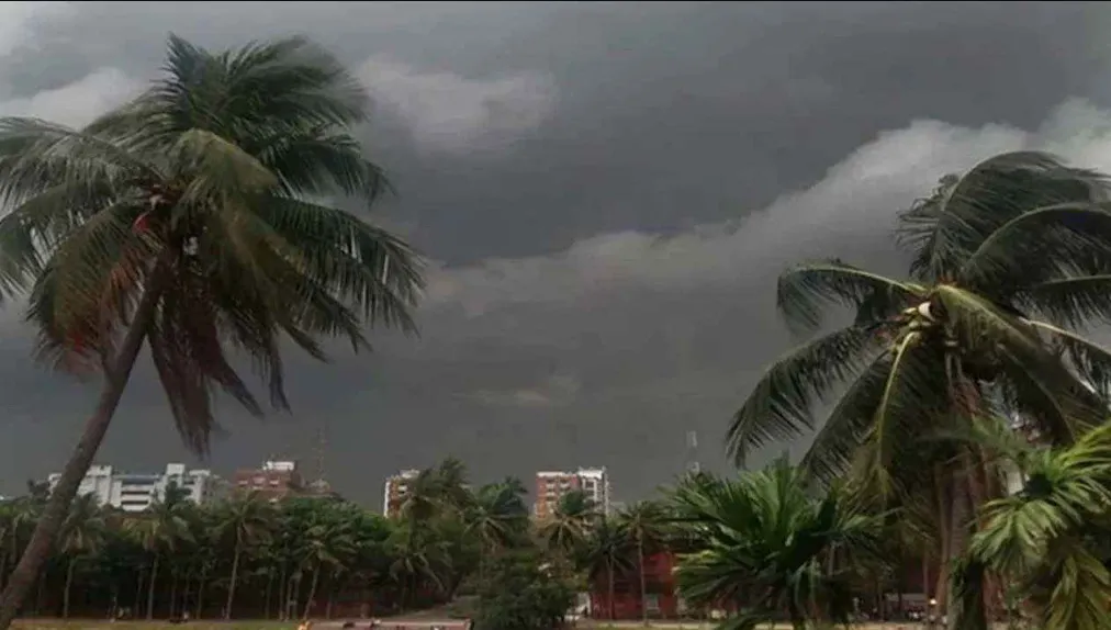 রাতের মধ্যে ঢাকাসহ ১০ অঞ্চলে ঝড়ের আশঙ্কা