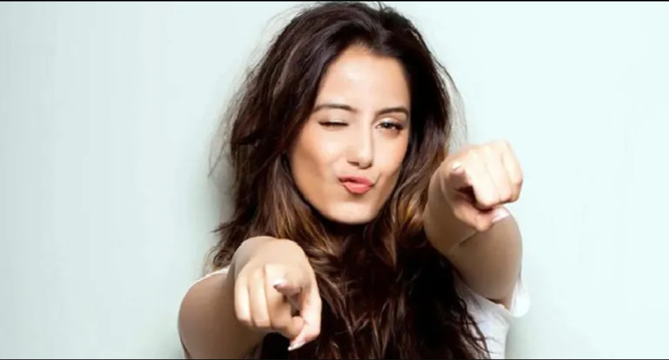 চেহারায় তারুণ্য ধরে রাখতে ১৫ কার্যকরী টিপস