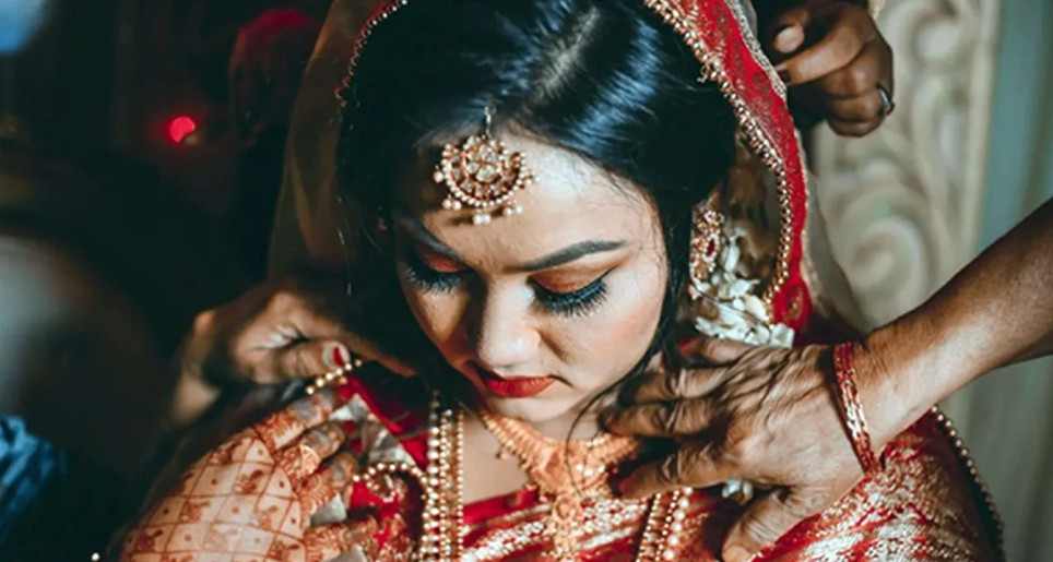 পুরুষের আয়ু বাড়ে যে বয়সে বিয়ে করলে