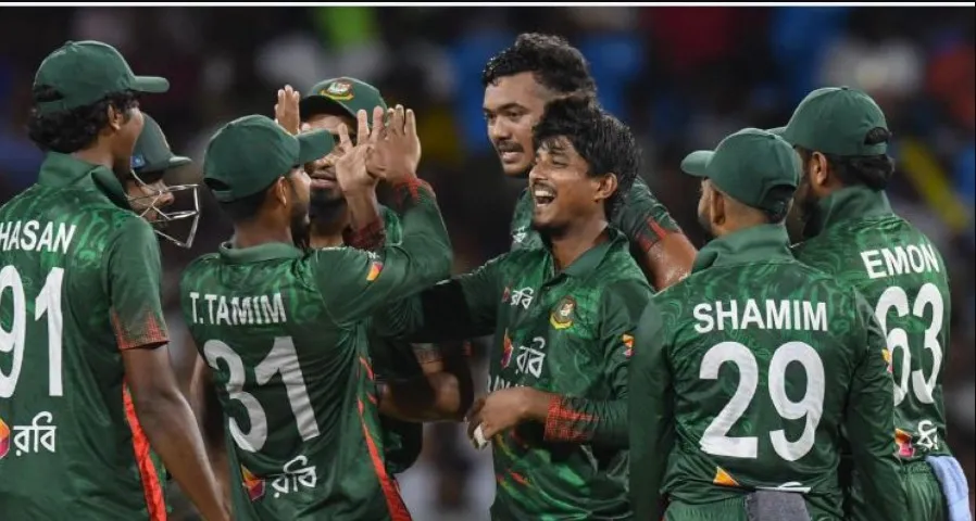 বিগ ব্যাশে মোস্তাফিজ-রিশাদসহ ১১ জন বাংলাদেশি তারকা ক্রিকেটার