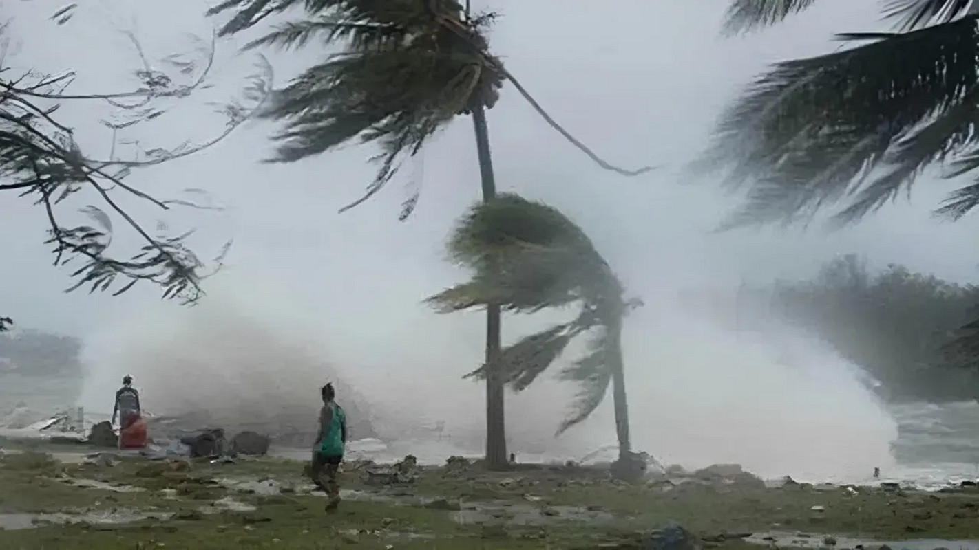 ৬ জেলায় ৬০ কিমি বেগে ঝড়ের আভাস, ১ নম্বর সতর্কতা জারি