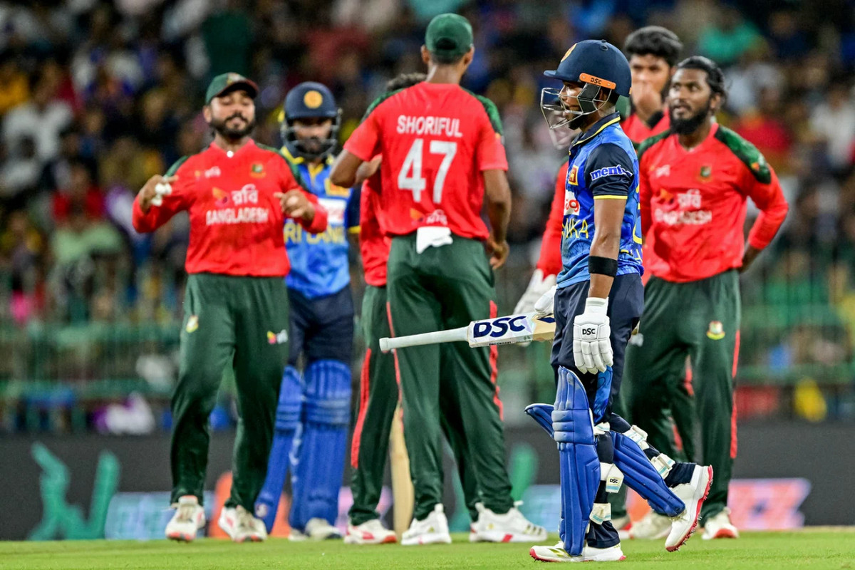 আজকের ম্যাচে ম্যান অফ দ্যা ম্যাচ হলেন যে টাইগার ক্রিকেটার