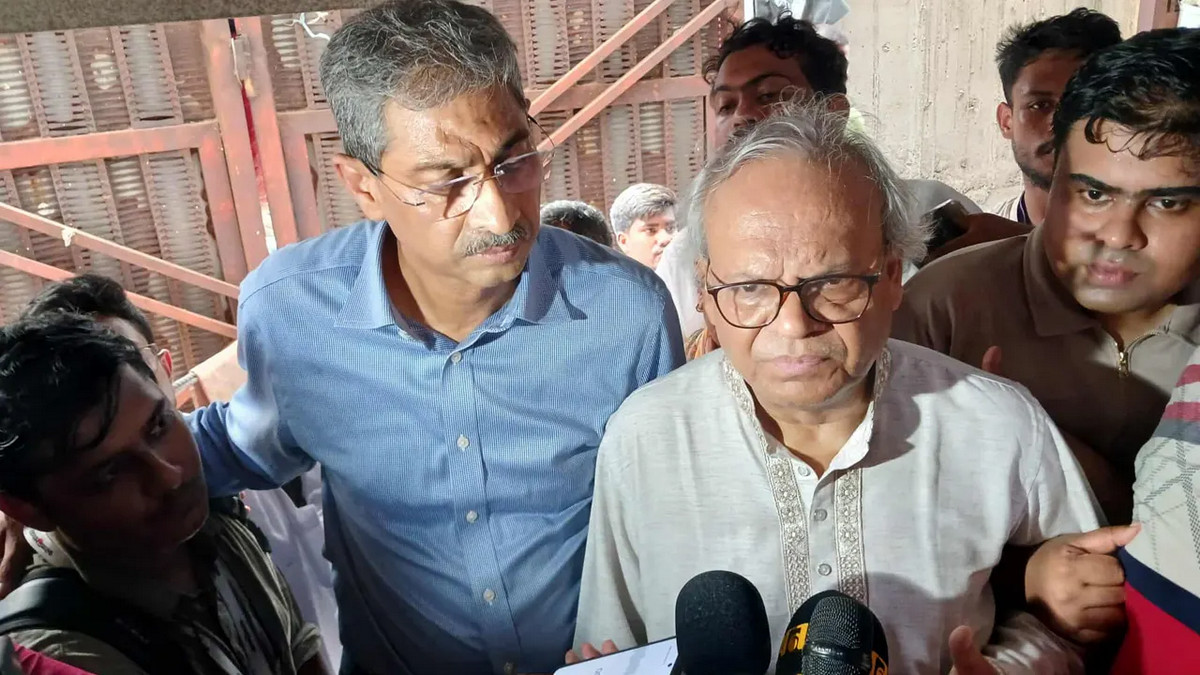উত্তরায় বিমান দূর্ঘটনার পর যে অভিযোগ করলেন রিজভী