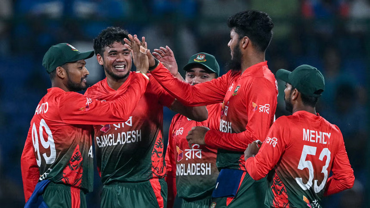 পাকিস্থানকে হোয়াইটওয়াশ করতে শক্তিশালী একাদশ নিয়ে মাঠে নামছে বাংলাদেশ