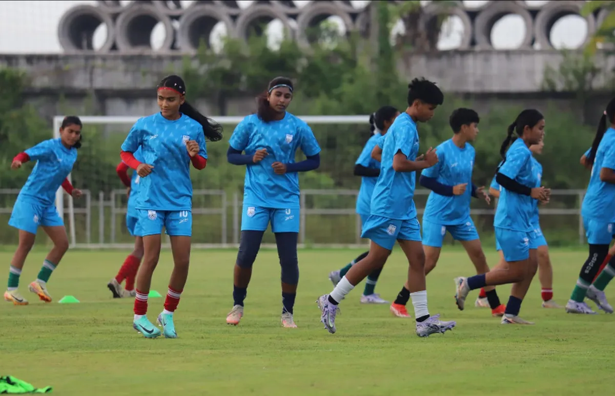 ফুটবল ইতিহাসের সামনে দাঁড়িয়ে বাংলাদেশ