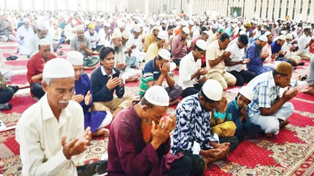 জুম্মার নামাজ পড়ার নিয়ম ও নিয়ত জেনে নিন