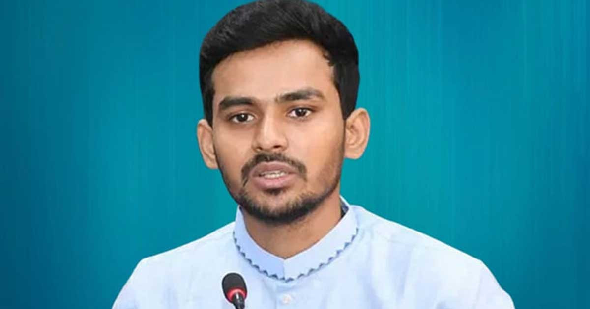 পদত্যাগ সময় ঘোষণা করলেন উপদেষ্টা আসিফ মাহমুদ
