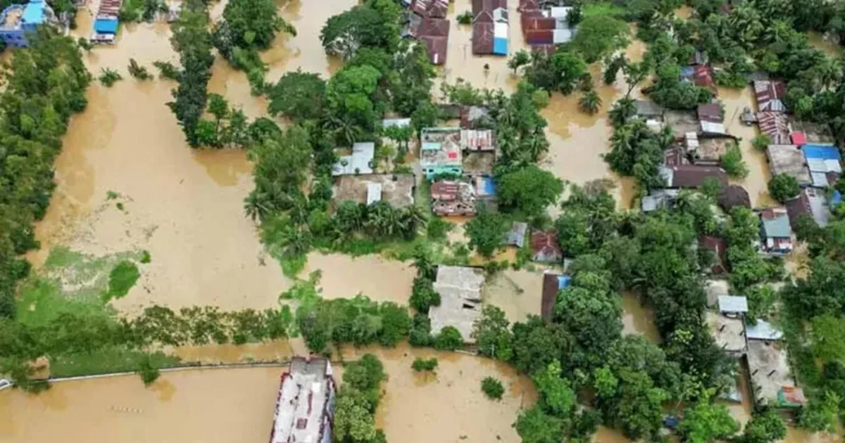 ৭২ ঘণ্টায় ভয়াবহ বন্যায় প্লাবিত হতে পারে ২০ জেলা