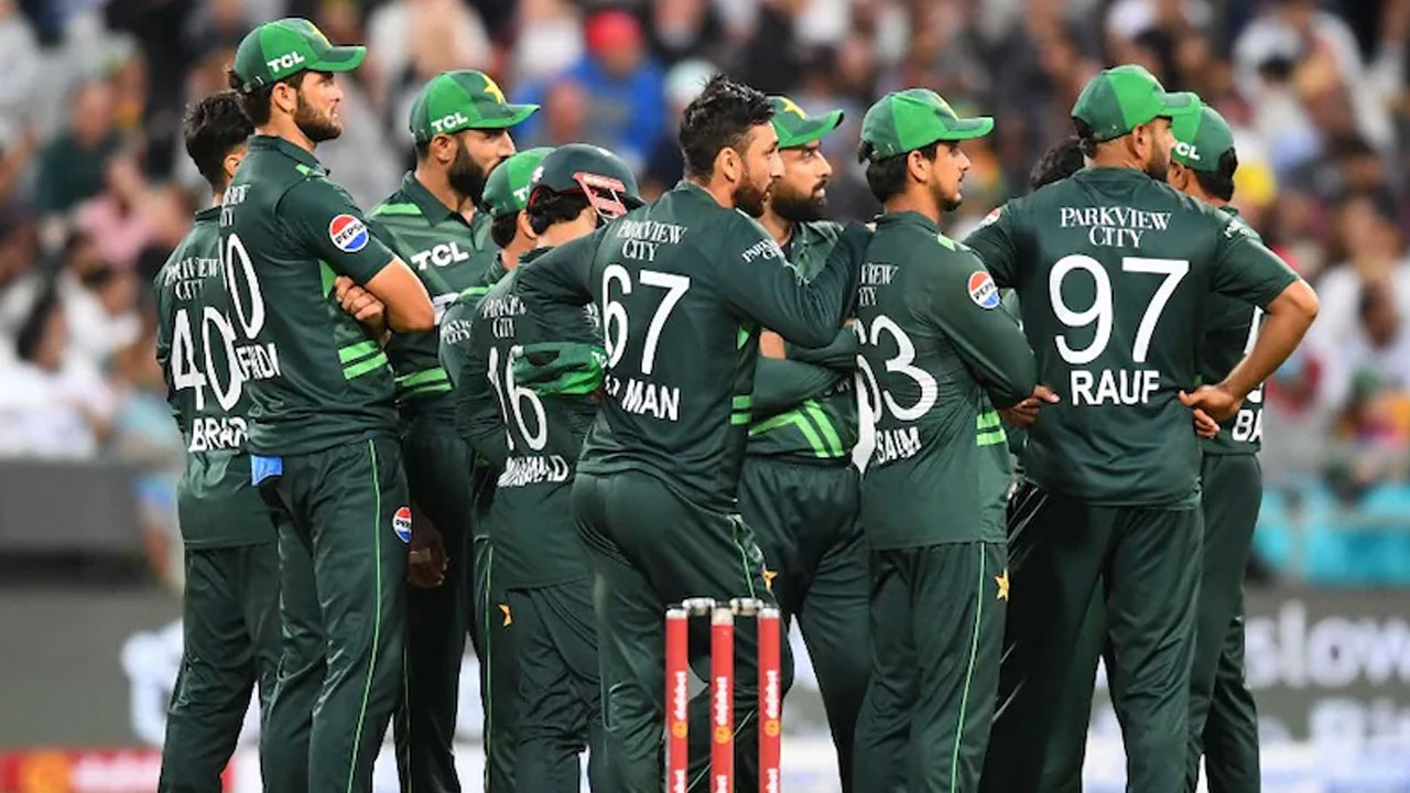 পাকিস্তানের স্কোয়াড ঘোষণা: বাবর-রিজওয়ানদের ছাড়াই এশিয়া কাপে খেলবে পাকিস্থান