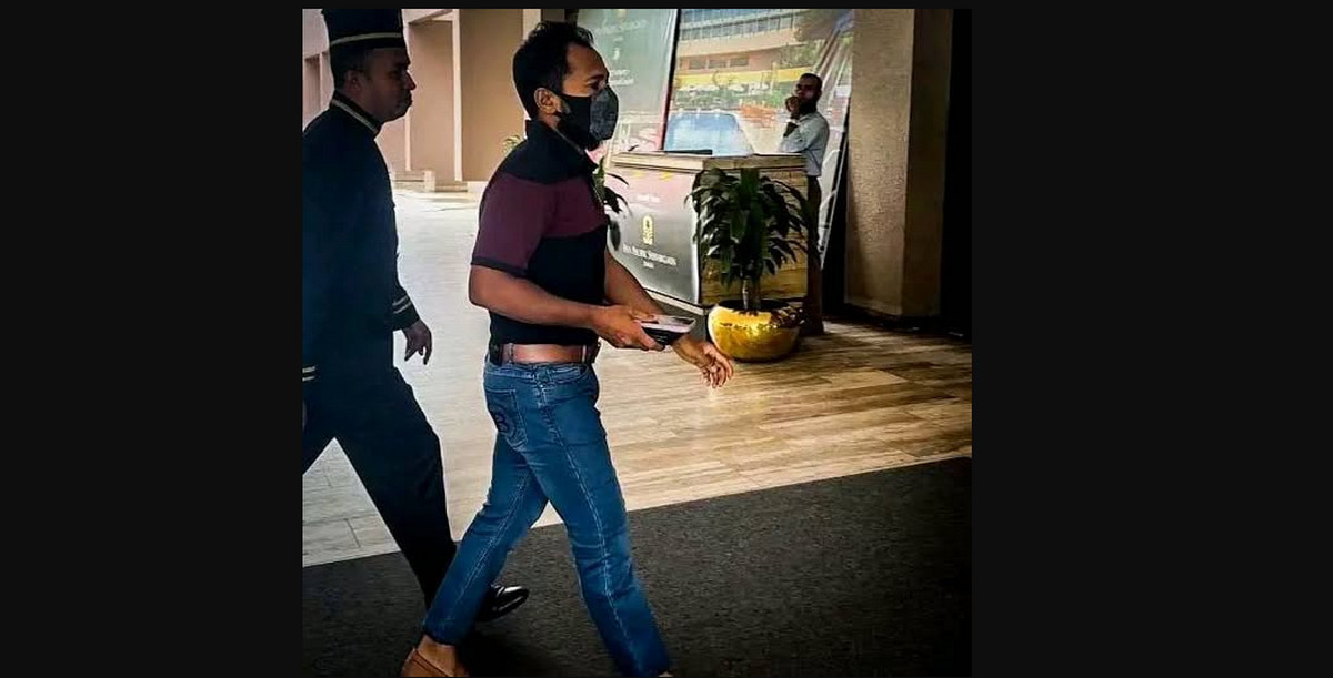 বুলবুলের সঙ্গে জরুরি সভায় সবার আগে হাজির মুশফিক