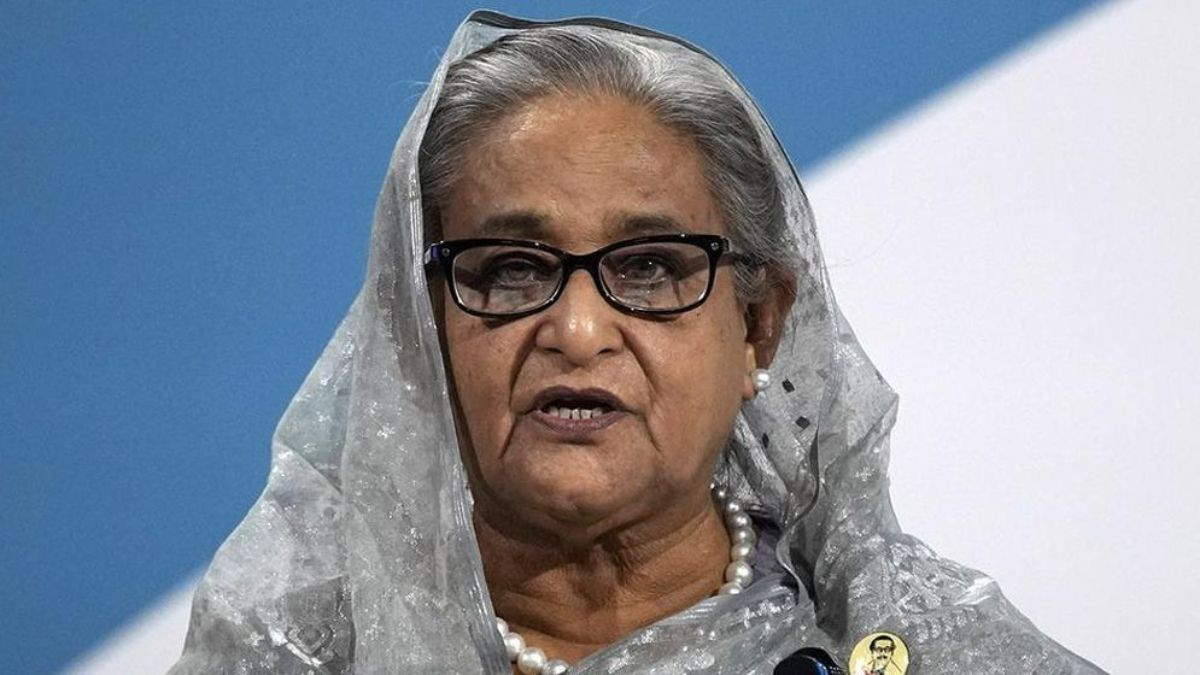 নতুন আইনের ফাঁদেই থেমে যেতে পারে শেখ হাসিনার রাজনীতি