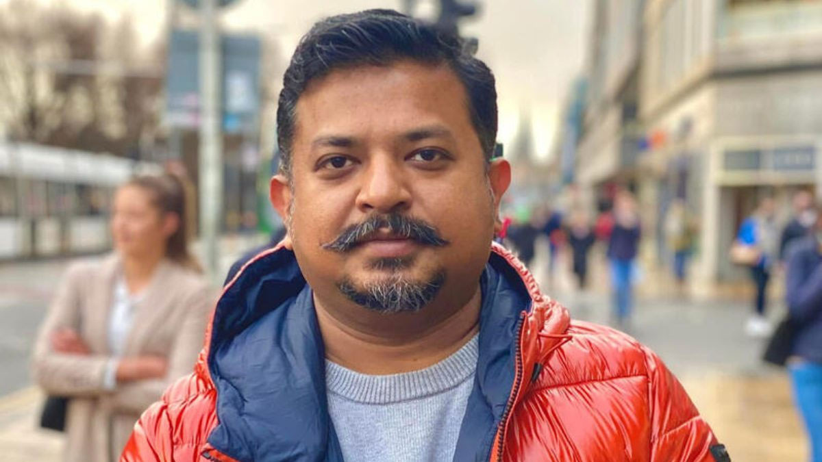 ডাকসু নির্বাচন নিয়ে বিশাল স্ট্যাটাসে যা বললেন জুলকারনাইন সায়ের