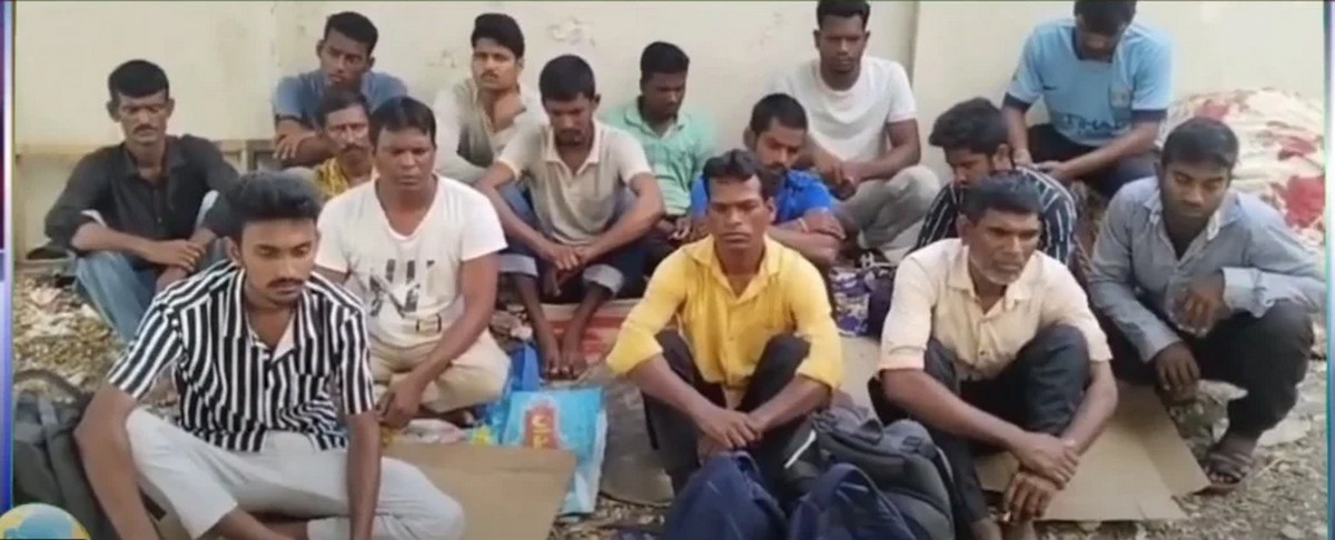 ওমানে প্রবাসীদের মানবেতর জীবন, যে বিপদে পড়েছে প্রবাসীরা