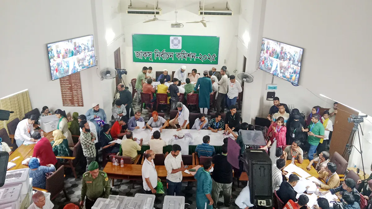 জাকসু নির্বাচন : আবারও শুরু হলো ভোট গণনা, ফলাফলের নতুন সময় ঘোষণা