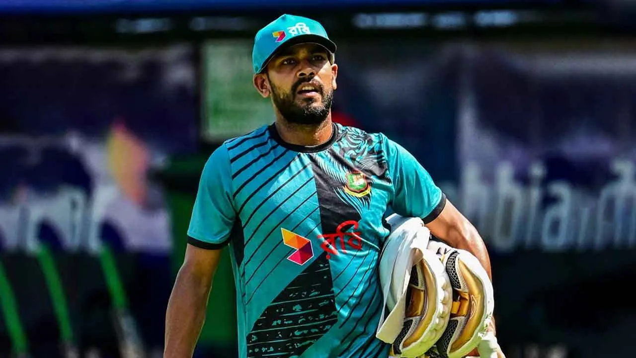 হঠাৎ কী হয়ে গেলো মিরাজের
