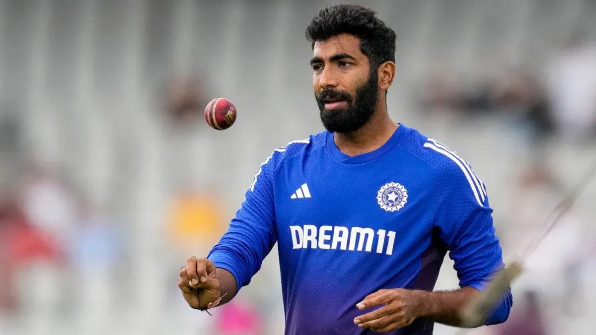 পেসার থেকে স্পিনার পাকিস্তানের বিপক্ষে ফাইনালের আগে বুমরাহর নতুন রূপ