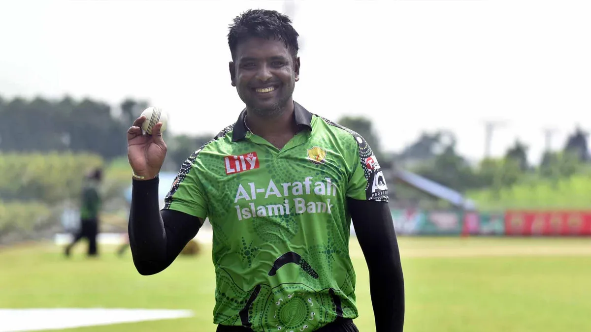 ১৫ বছরে প্রথম ৫ উইকেট! অনিকের ফিফটিতে দুর্দান্ত জয়