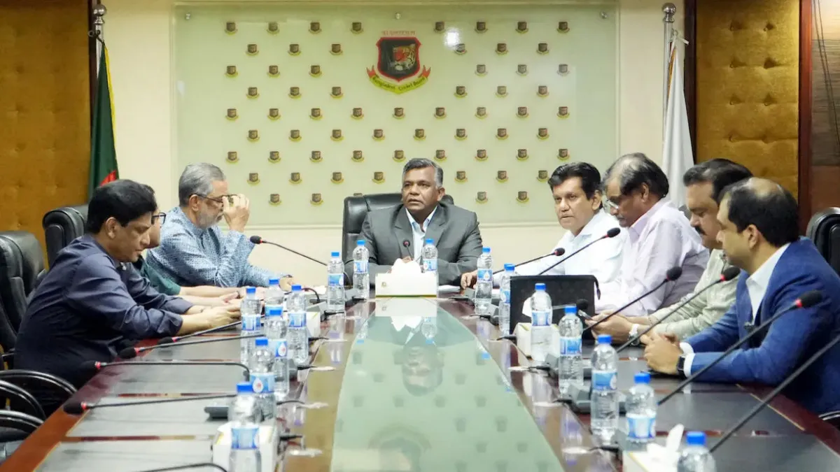 বিসিবি নির্বাচনে উত্তাপ ছড়ালেন আমিনুল ইসলামের