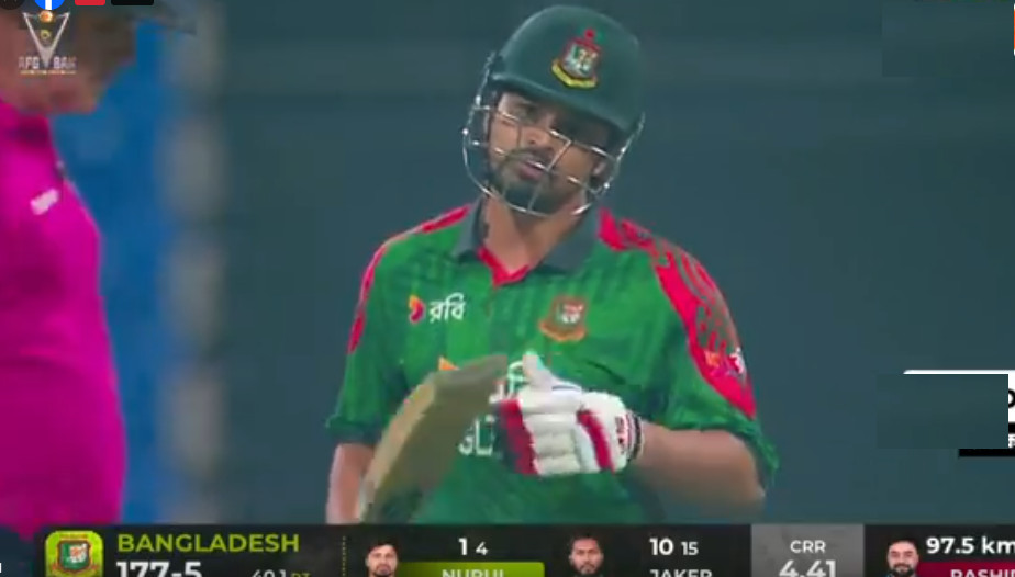 ৪০ ওভারের খেলা শেষ, বাংলাদেশের খেলাটি সরাসরি দেখুন এখানে (LIVE)
