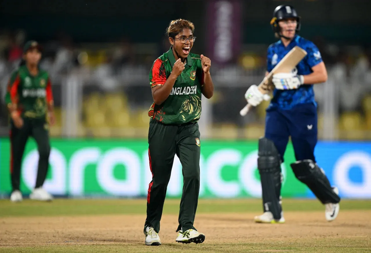 চলছে বাংলাদেশ বনাম নিউজিল্যান্ড ম্যাচ: মোবাইলে খেলাটি সরাসরি দেখুন এখানে