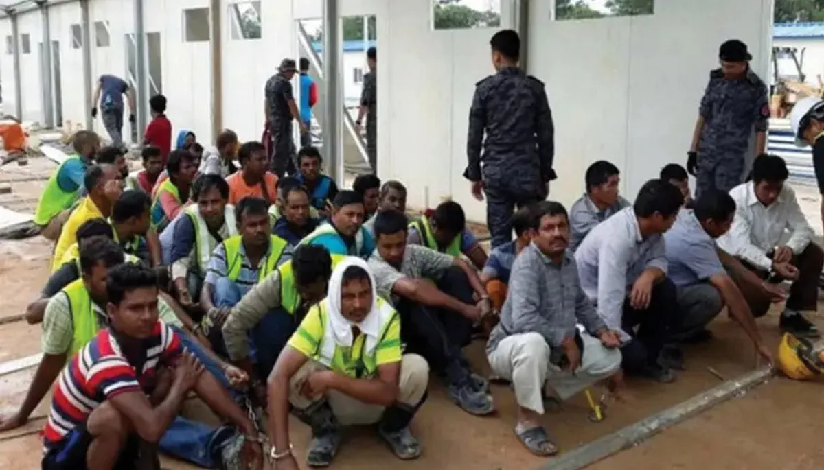 সাবধান হোন! মালয়েশিয়া প্রবাসীদের বিরুদ্ধে কঠোর অভিযান — আটক ৬ বাংলাদেশি