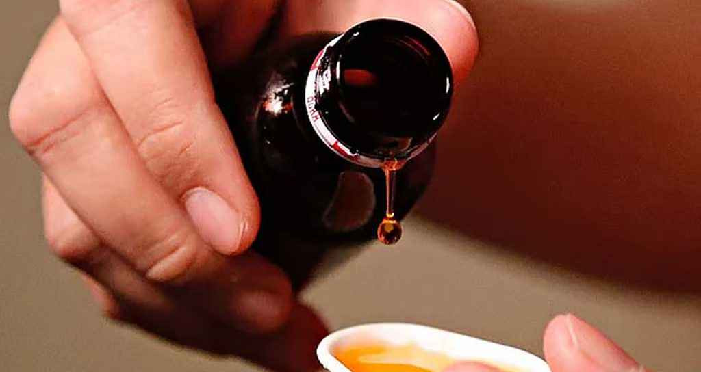কাশির সিরাপ খাচ্ছেন, সাবধান : এই ৩টি কাশির সিরাপে হতে পারে মৃত্যু