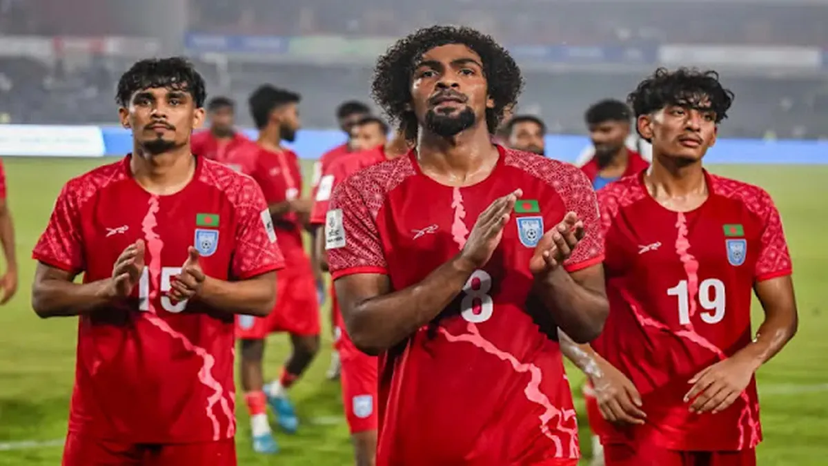 স্বপ্ন বাঁচানোর মিশন! হামজাদের সামনে বাঁচা-মরার লড়াই আজ,পাল্টে যাচ্ছে একাদশ