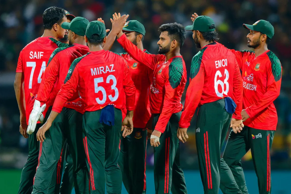 মাঠে নামার আগে এক পরিবর্তন দিয়ে একাদশ ঘোষণা করলো বাংলাদেশ