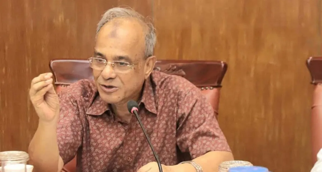 প্রবাসীদের মুখে হাসি! নতুন ঘোষণা দিলেন স্বরাষ্ট্র উপদেষ্টা