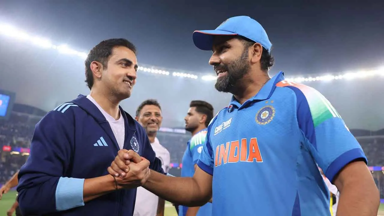 আজ নাকি রোহিতের শেষ ম্যাচ?” রোহিত-গম্ভীর বিতর্কে ঝড় তুলল অনলাইন দুনিয়া