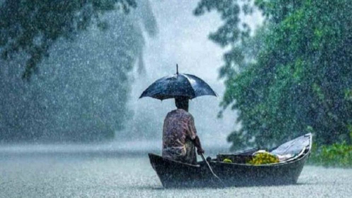 টানা ৫ দিন ভারী বর্ষণের আভাস: দুর্বল ঘূর্ণিঝড় ‘মস্থা’র প্রভাবে আবহাওয়া বার্তা