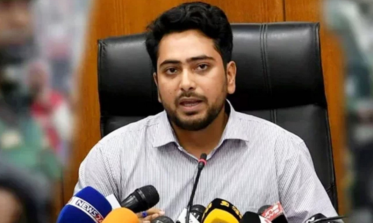 ৩০০ আসনে প্রার্থী দেওয়ার পরিকল্পনা এনসিপির, ঢাকার প্রার্থীর নাম ঘোষণা