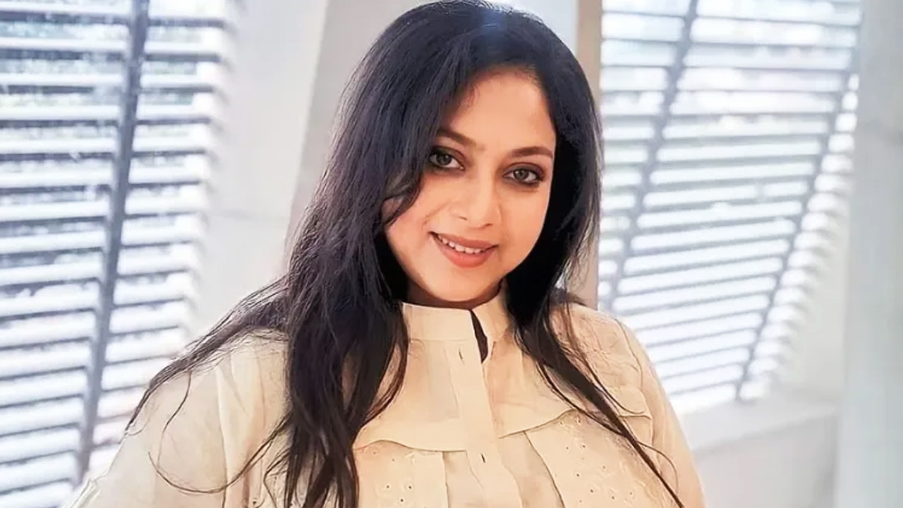 “চিত্রনায়িকা শাবনূরকে নিয়ে চাঞ্চল্যকর তথ্য ফাঁস”