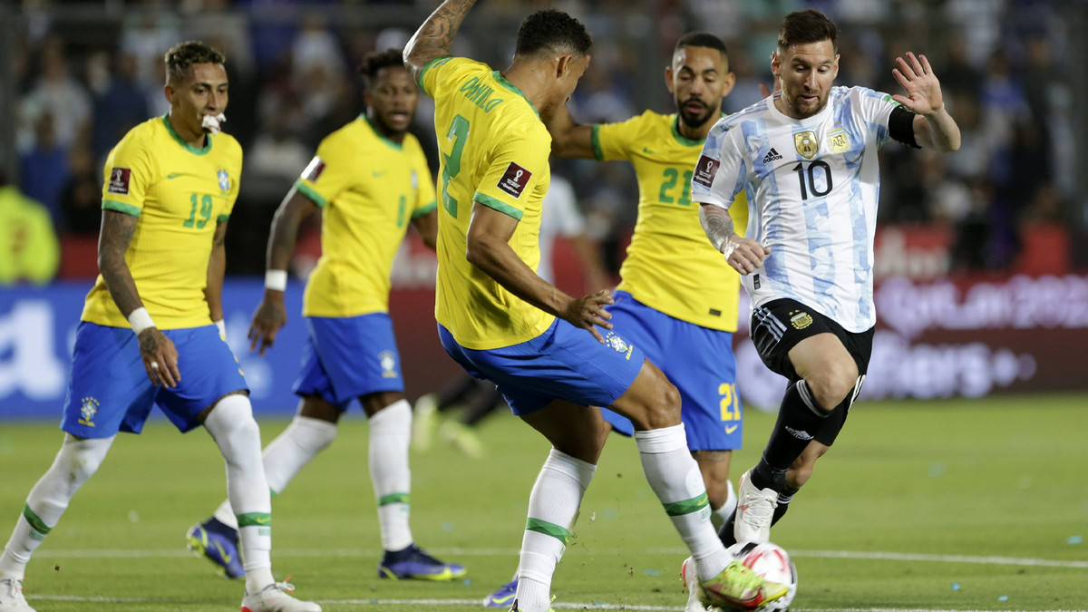 “আজই দেখুন! আর্জেন্টিনা-ব্রাজিলের ম্যাচের সময়সূচি ও টিভি সম্প্রচার নিয়ে বড় ঘোষণা”